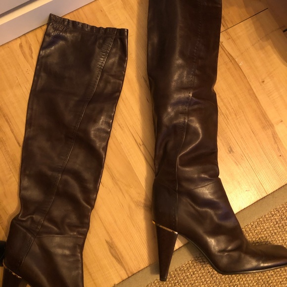 Louis Vuitton Burgundy Boots - Picture 7 of 8